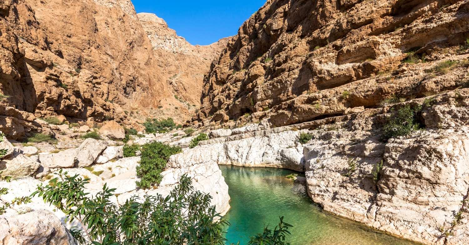 wadi shab Sur Hotel